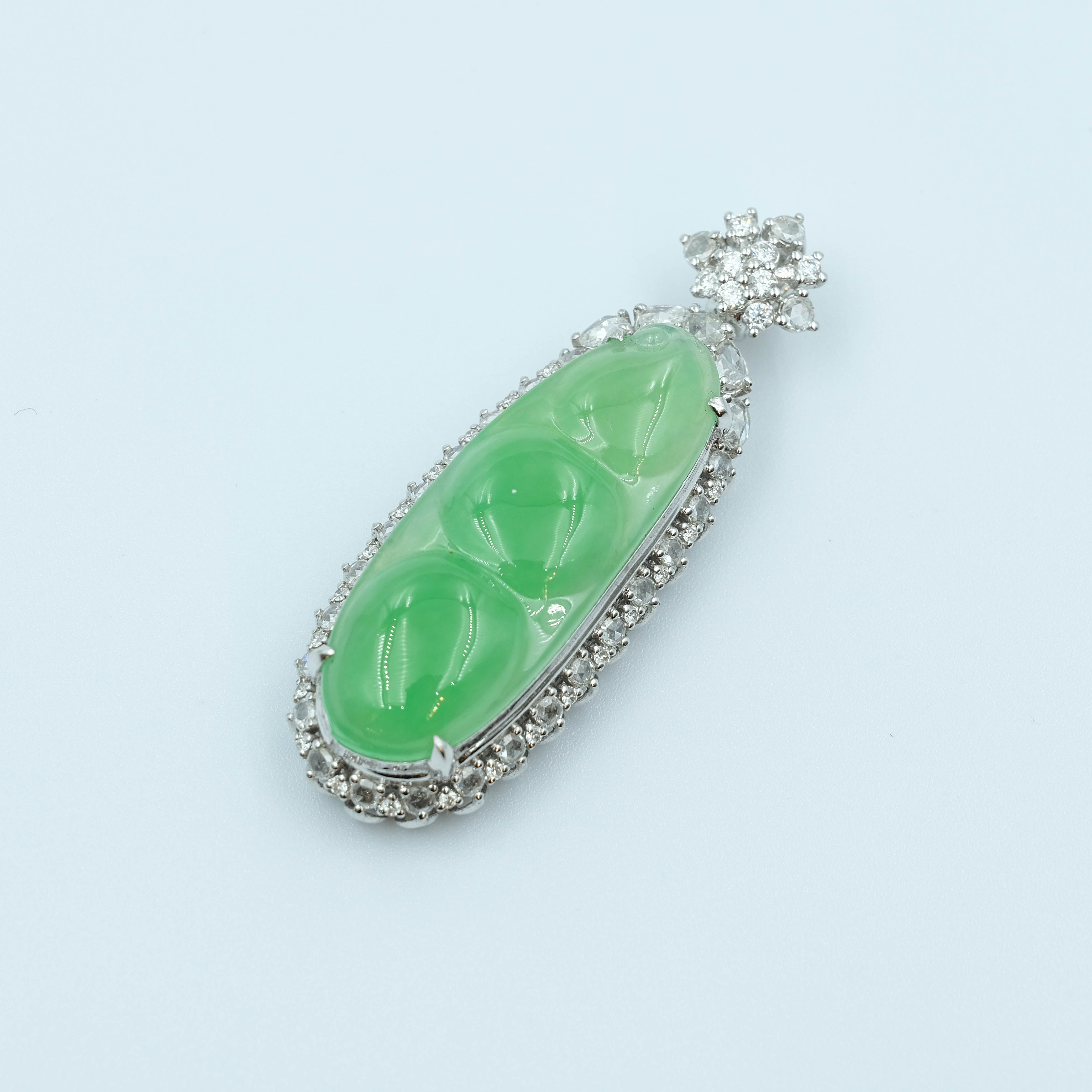 FuDou Pendant Jadeite Jade Sweet Green Translucent Grade A 18K White Gold Inlay