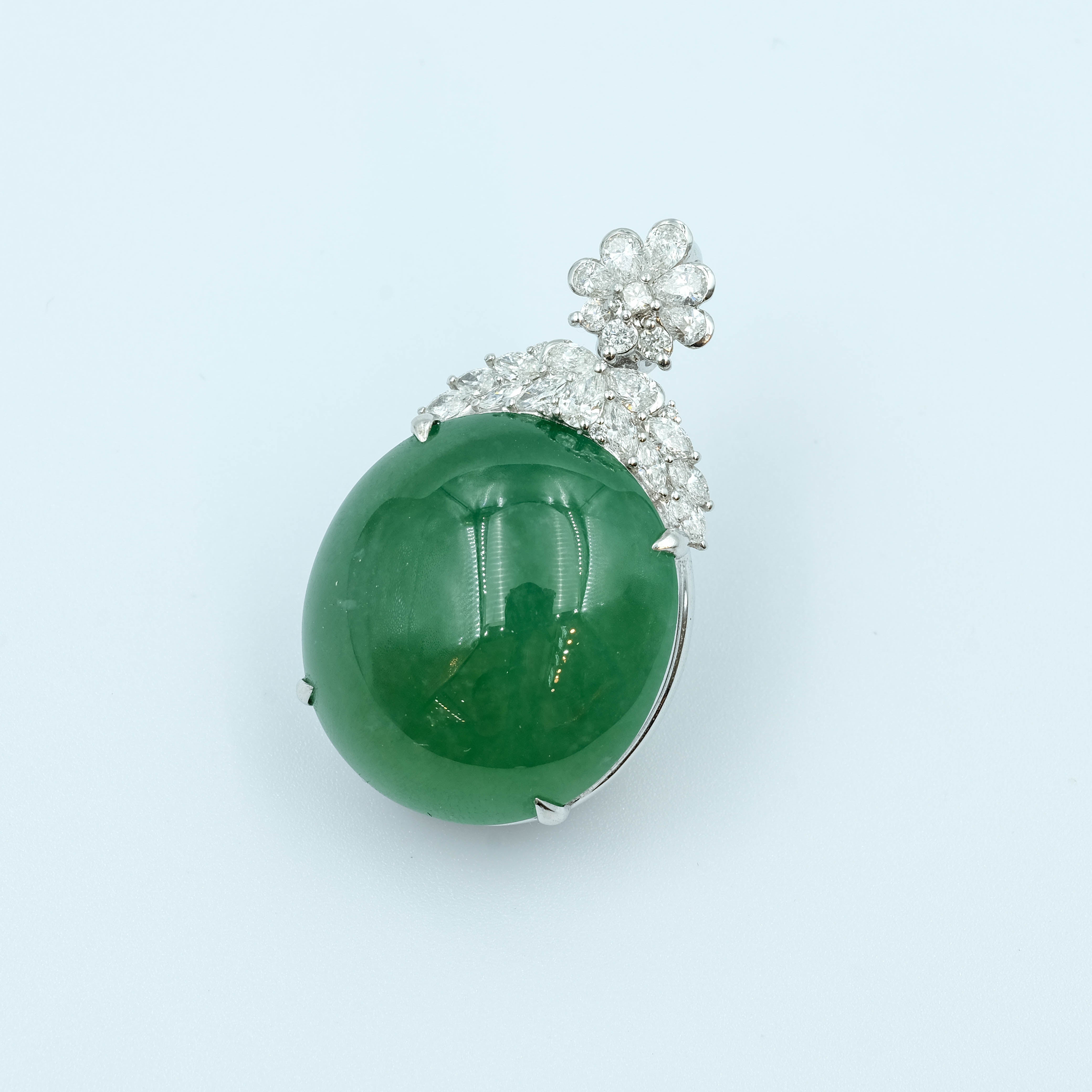 Oval Pendant Jadeite Imperial Green Grade A 18K White Gold Inlay