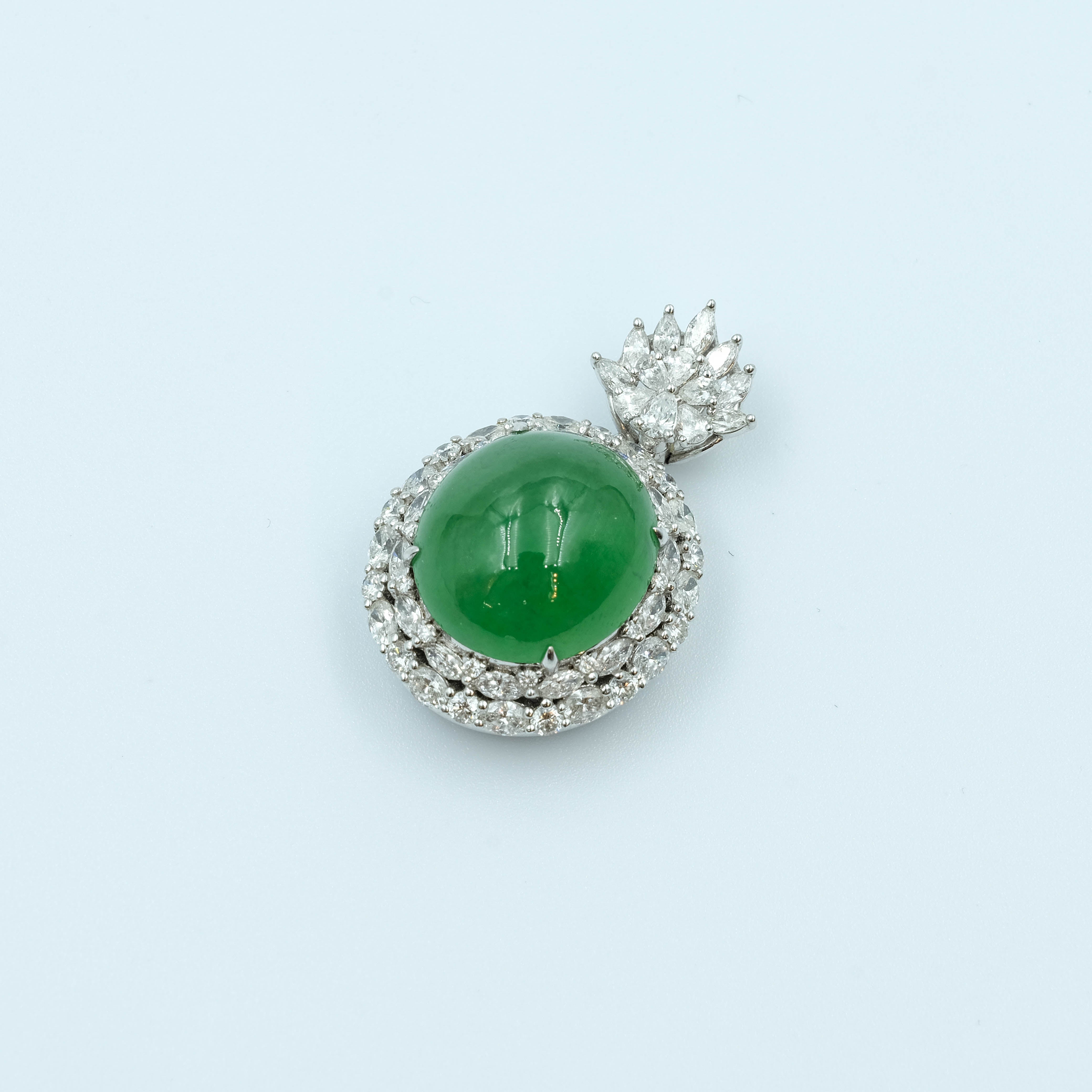 Oval Shape Pendant Jadeite Imperial Green Grade A 18K White Gold Inlay