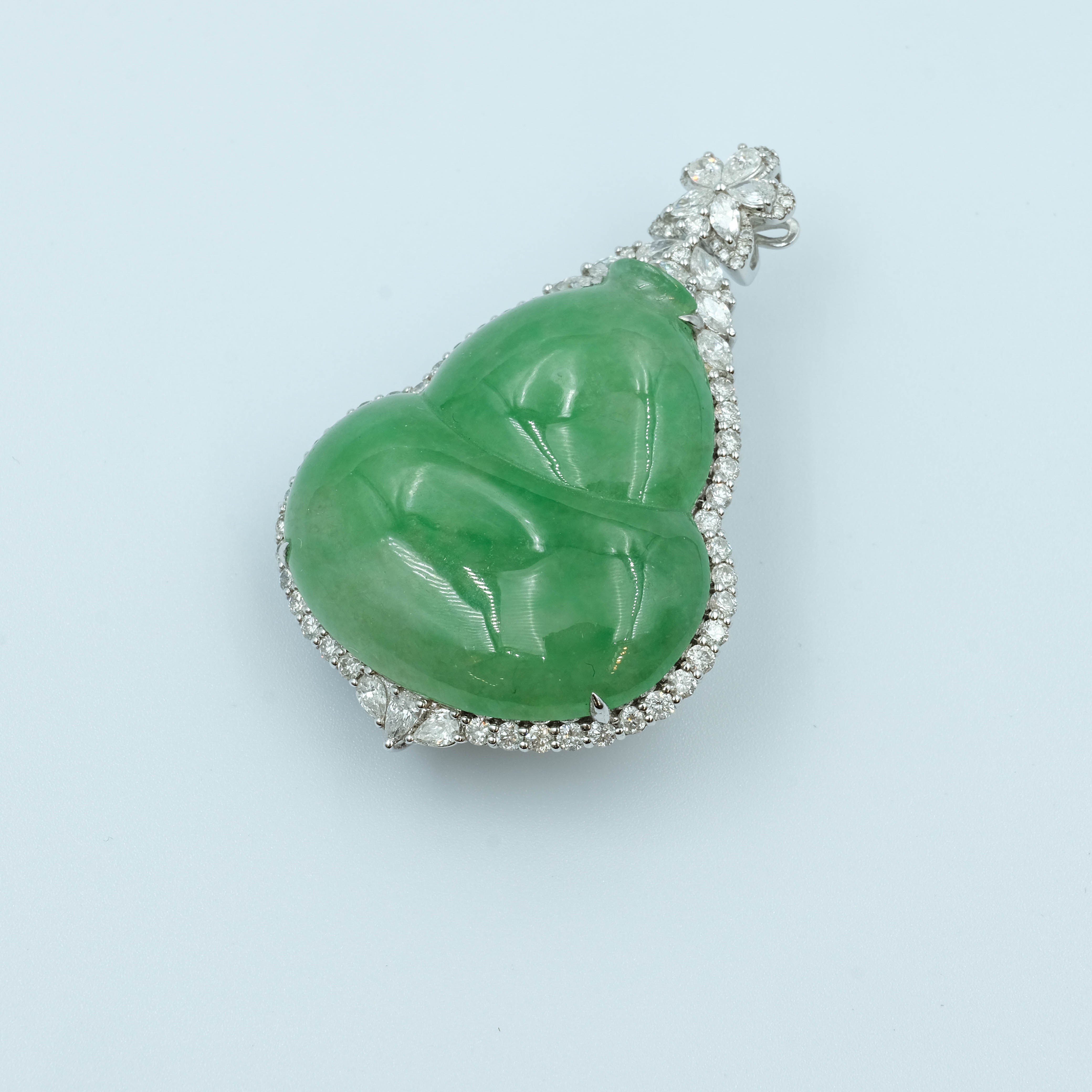 HuLu Pendant Jadeite Jade Green Grade A 18K White Gold Inlay